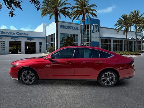 Certified 2023 Honda Accord EX image 5