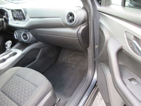 Certified 2021 Chevrolet Blazer LT AWD/4WD image 19