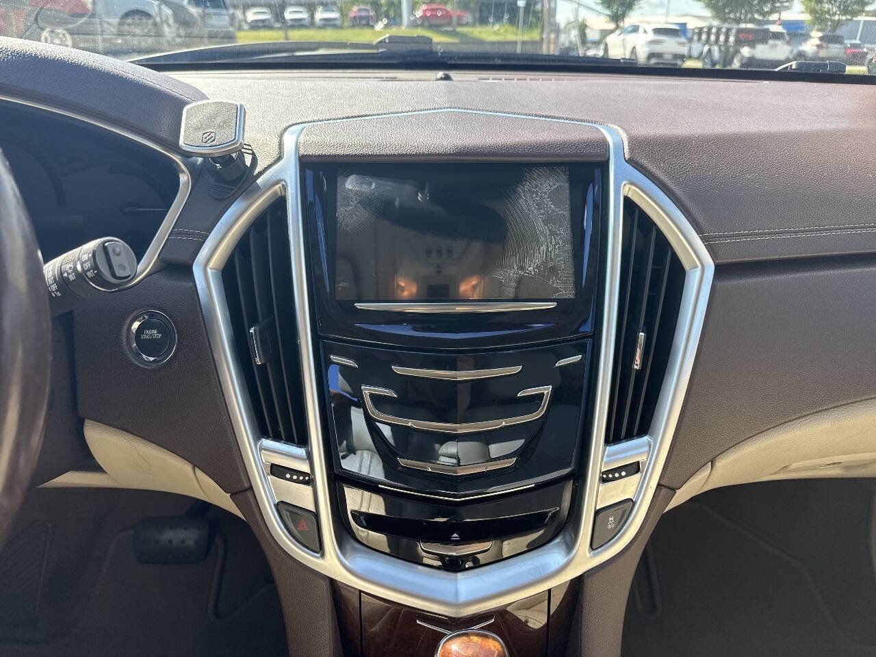 Used 2015 Cadillac SRX Luxury w/ Driver Awareness Package AWD/4WD image 14