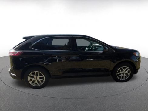 Used 2022 Ford Edge SEL image 16