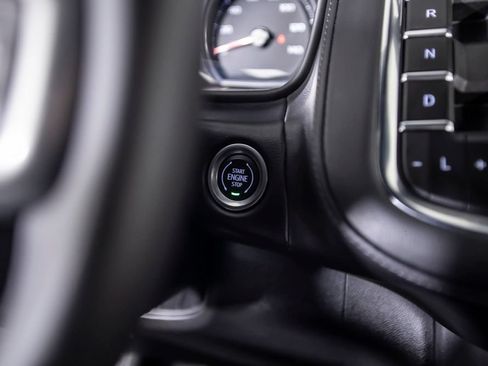 Used 2024 Chevrolet Tahoe LS RWD image 33