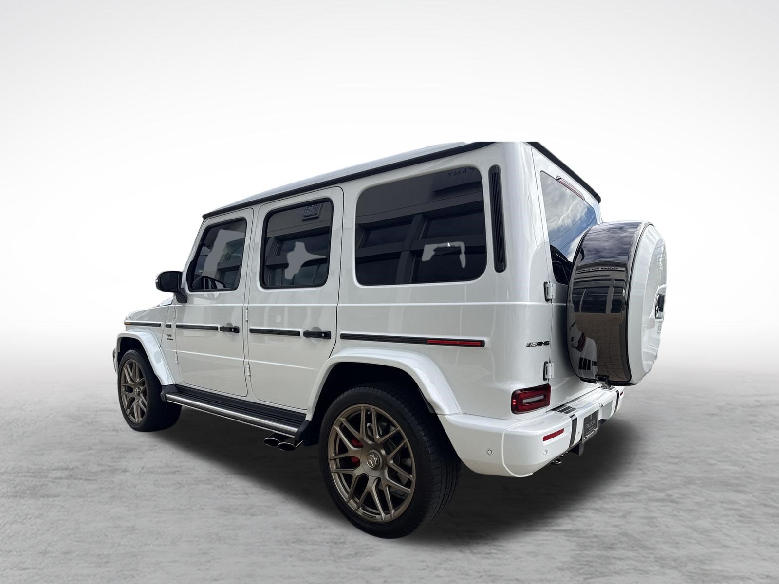 Used 2025 Mercedes-Benz G 63 AMG 4MATIC image 3