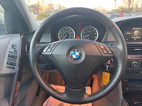 Used 2007 BMW 530xi Sedan image 16