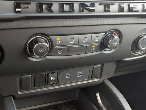 New 2026 Nissan Frontier SV w/ Tow Package image 17