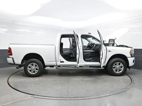 Used 2024 RAM 2500 Laramie AWD/4WD image 48