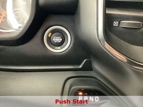 Used 2025 RAM 1500 Laramie AWD/4WD image 16