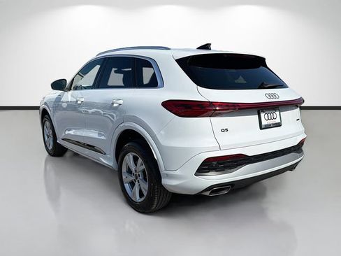Used 2025 Audi Q5 Premium w/ Convenience Package AWD/4WD image 5