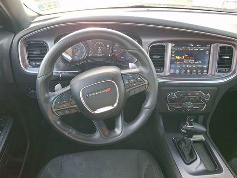 Used 2018 Dodge Charger GT w/ Blacktop Package AWD/4WD image 13