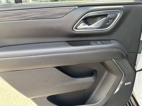 Used 2021 GMC Yukon SLT image 14