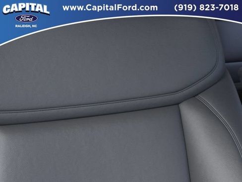 New 2026 Ford Expedition Active AWD/4WD image 16