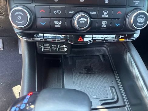 Used 2021 Dodge Durango GT AWD/4WD image 39