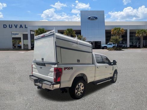 Used 2022 Ford F250 Lariat w/ Lariat Ultimate Package AWD/4WD image 4
