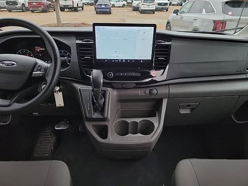 Used 2024 Ford Transit 350 XLT image 10