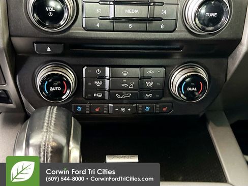 Used 2018 Ford F150 Raptor w/ Equipment Group 802A Luxury image 9