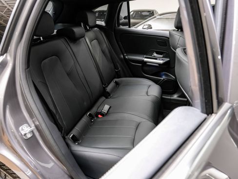 Used 2026 Mercedes-Benz GLA 250 image 35