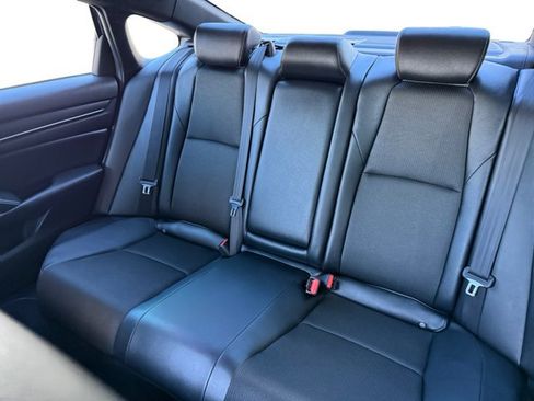 Used 2021 Honda Accord Sport image 11