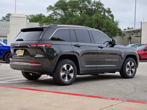 Used 2024 Jeep Grand Cherokee Limited 4xe AWD/4WD image 3