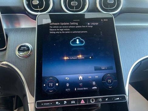 New 2025 Mercedes-Benz GLC 350e 4MATIC image 21