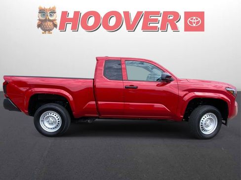 Used 2025 Toyota Tacoma SR w/ Towing Package AWD/4WD image 2