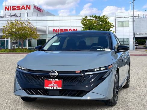 New 2026 Nissan Sentra SR w/ Floor Mat Package image 6