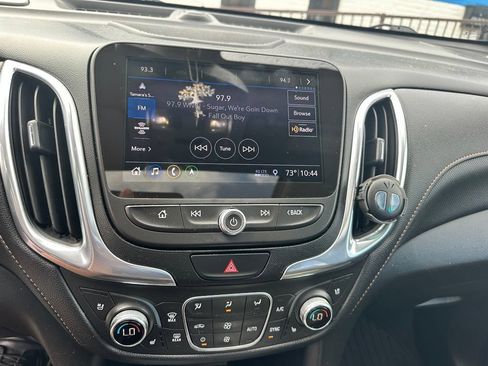 Used 2020 Chevrolet Equinox Premier AWD/4WD image 14