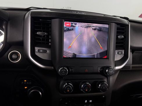 Used 2024 RAM 2500 Big Horn w/ Bed Utility Group image 17