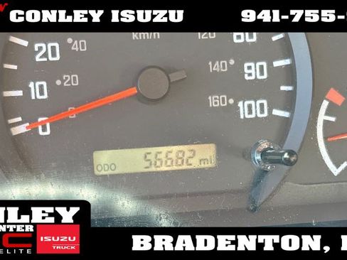 Used 2024 Isuzu NPR RWD image 5