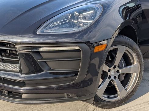 Used 2024 Porsche Macan image 10