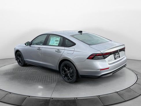 New 2025 Honda Accord SE image 15