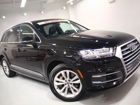 Used 2019 Audi Q7 3.0T Premium Plus image 8