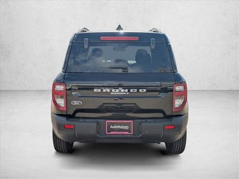 New 2025 Ford Bronco Sport Outer Banks image 8