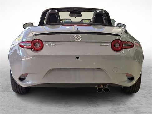 New 2025 MAZDA MX-5 Miata Club image 5