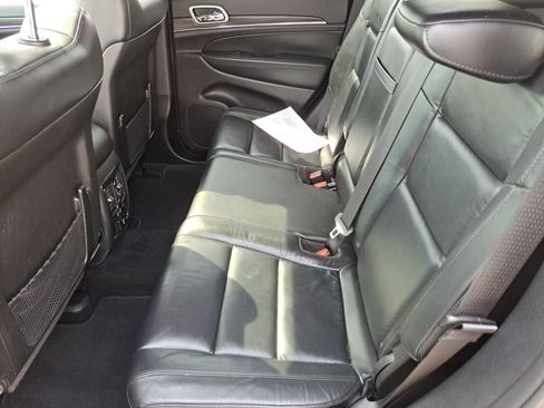 Used 2021 Jeep Grand Cherokee Limited AWD/4WD image 18