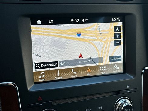 Used 2016 Lincoln Navigator Select image 19