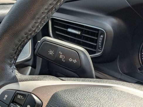 Used 2024 Ford Explorer Limited w/ Limited Technology Package RWD image 27