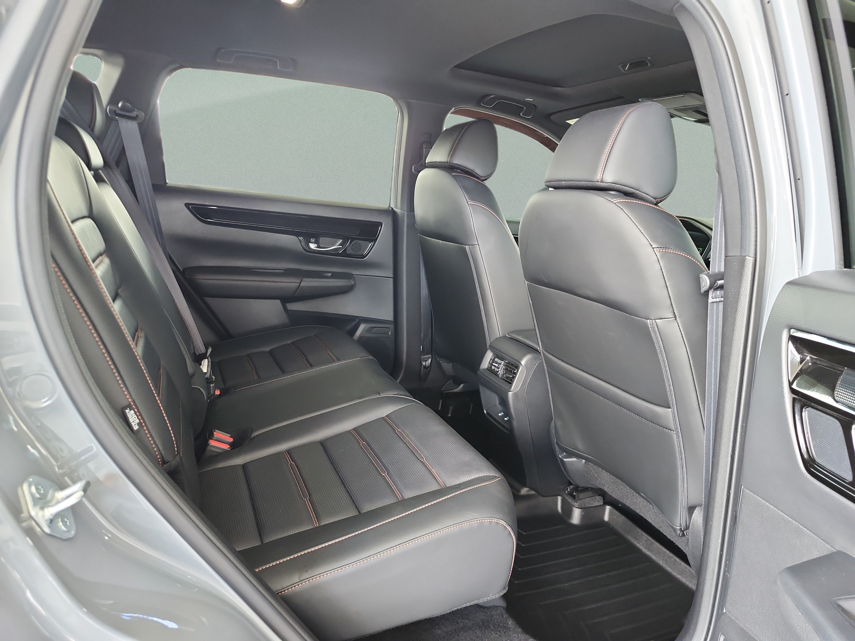 Used 2025 Honda CR-V Sport Touring image 20