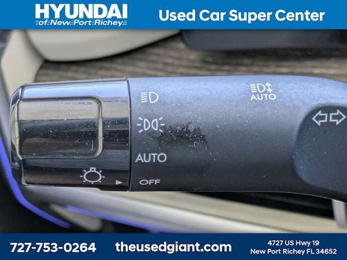 Used 2025 Hyundai Santa Fe Calligraphy FWD image 41