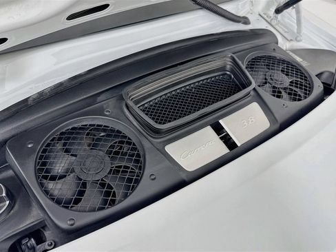 Certified 2014 Porsche 911 Carrera S RWD image 24