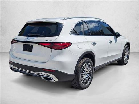 New 2026 Mercedes-Benz GLC 300 4MATIC image 2