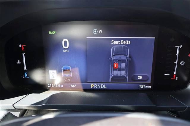 Used 2025 Ford Maverick Lariat w/ Black Appearance Package AWD/4WD image 13