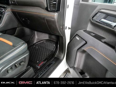 Certified 2025 GMC Sierra 2500 AT4 w/ AT4 Premium Plus Package AWD/4WD image 25