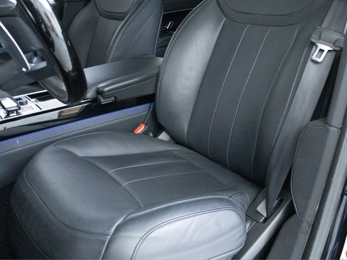 Used 2023 Land Rover Range Rover SE AWD/4WD image 12