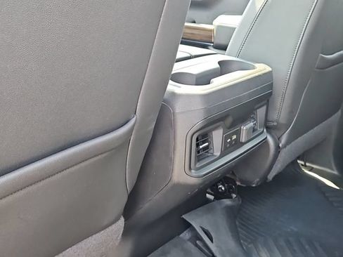 Used 2020 Chevrolet Silverado 1500 LT Trail Boss AWD/4WD image 9