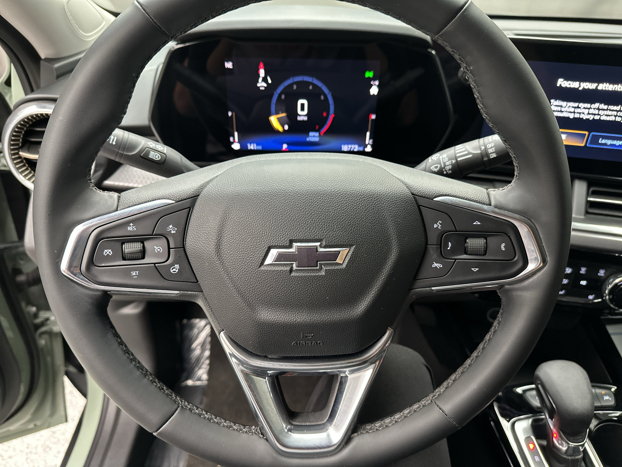 Used 2025 Chevrolet Trax ACTIV w/ Driver Confidence Package FWD image 6