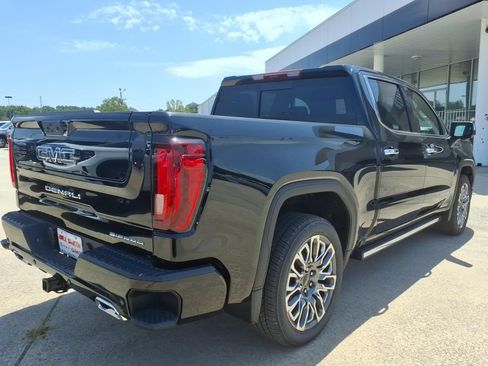 New 2026 GMC Sierra 1500 Denali Ultimate AWD/4WD image 7
