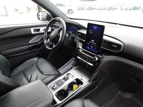 Used 2021 Ford Explorer ST w/ Equipment Group 401A image 10