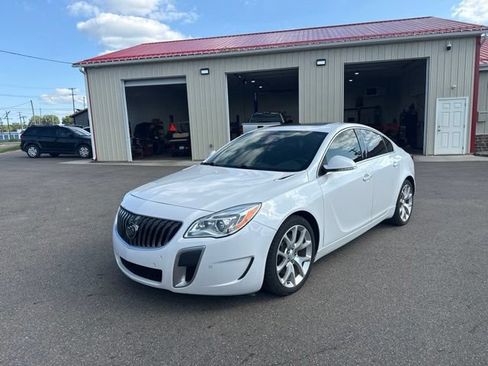 Used 2017 Buick Regal GS w/ Driver Confidence Package #2 AWD/4WD image 7