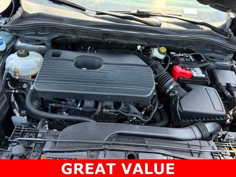 Used 2020 Ford Escape Titanium AWD/4WD image 11