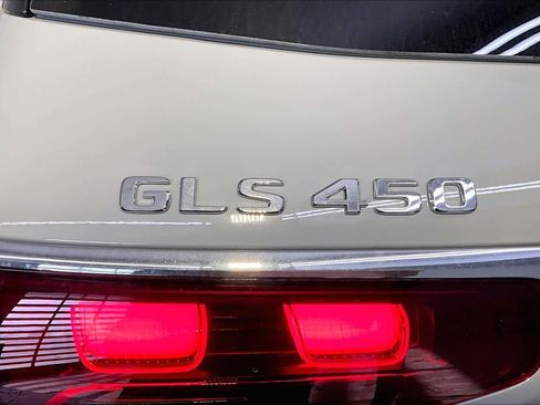 New 2026 Mercedes-Benz GLS 450 4MATIC image 6