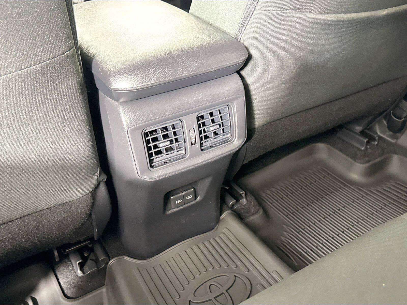 Certified 2025 Toyota RAV4 XLE FWD image 35
